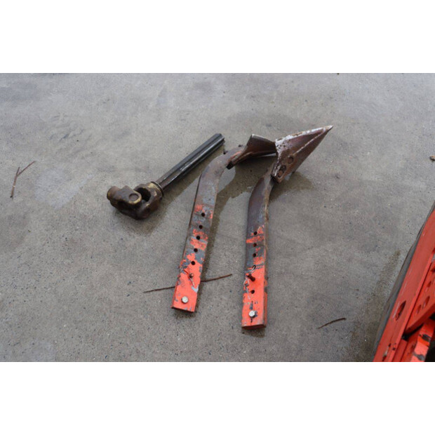 2000 Kuhn HRB302D-43936102