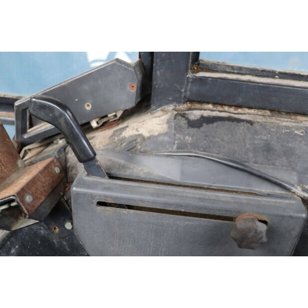 JOHN DEERE 1040-43936427