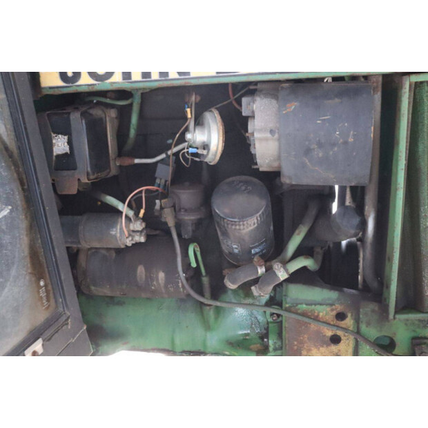 JOHN DEERE 1040-43936441