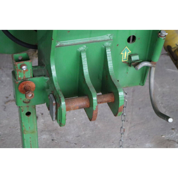 2009 JOHN DEERE CC388-43936528