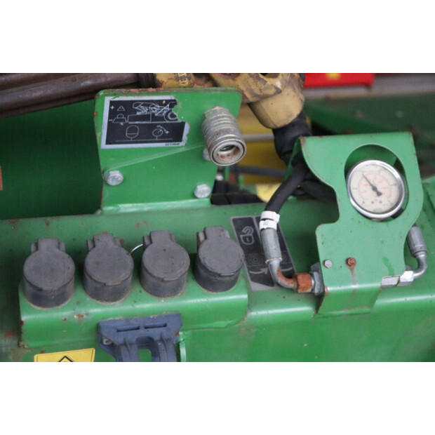 2009 JOHN DEERE CC388-43936529