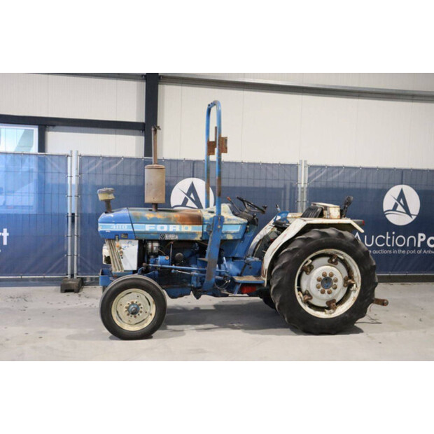 1989 Ford 4110-43936692