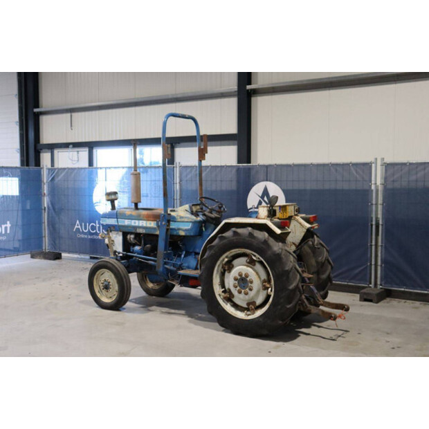 1989 Ford 4110-43936694