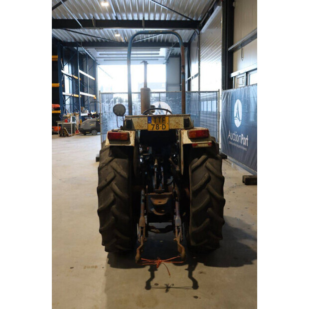 1989 Ford 4110-43936696