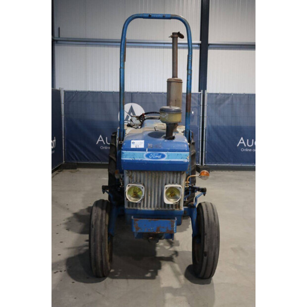 1989 Ford 4110-43936699