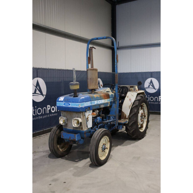 1989 Ford 4110-43936700