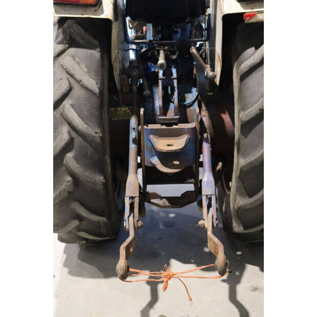 1989 Ford 4110-43936712