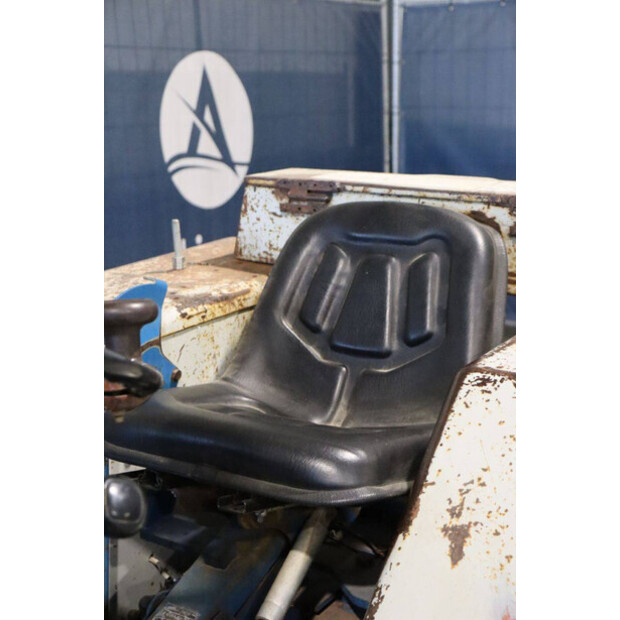 1989 Ford 4110-43936724