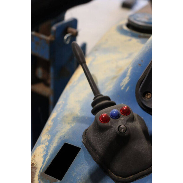 1989 Ford 4110-43936729