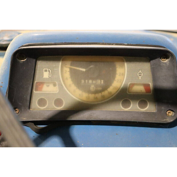 1989 Ford 4110-43936730