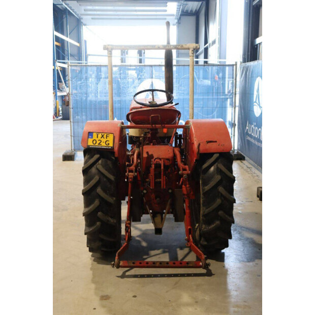 1966 انترناشونال 423-43936876