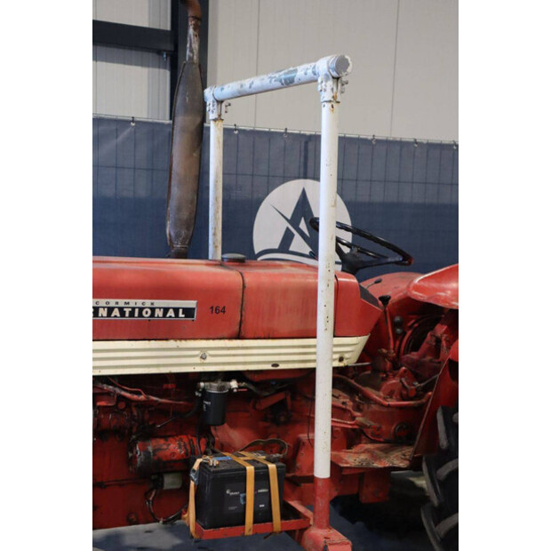 1966 انترناشونال 423-43936887