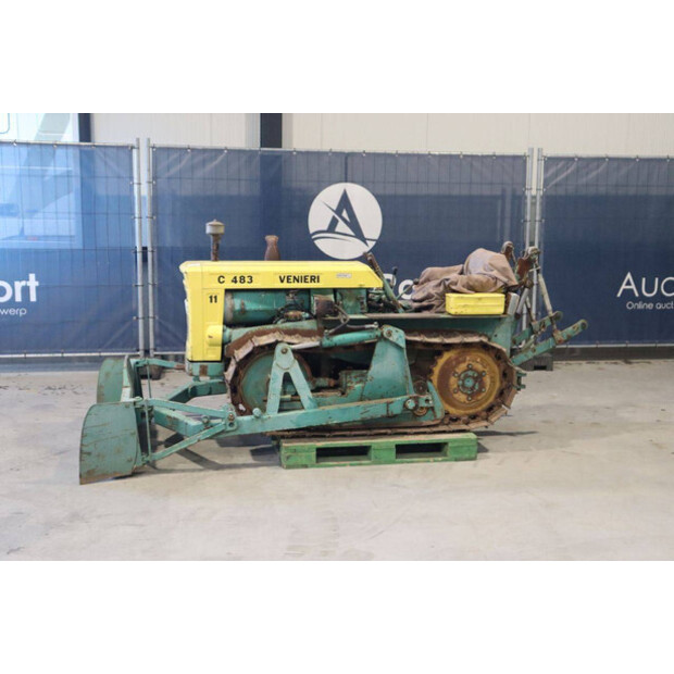 فينيري C 483-43937022