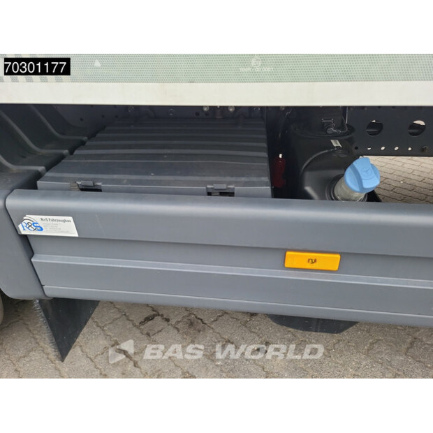 2020 Mercedes-Benz Atego 1230-43937163