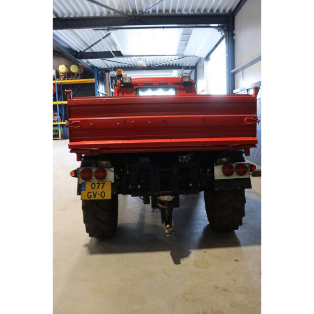 مرسيدس بنز Unimog 406-43937202