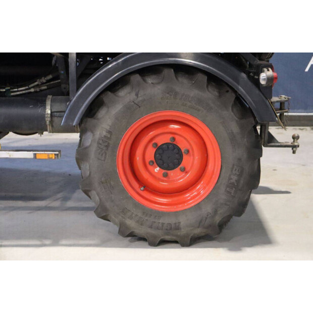 مرسيدس بنز Unimog 406-43937216