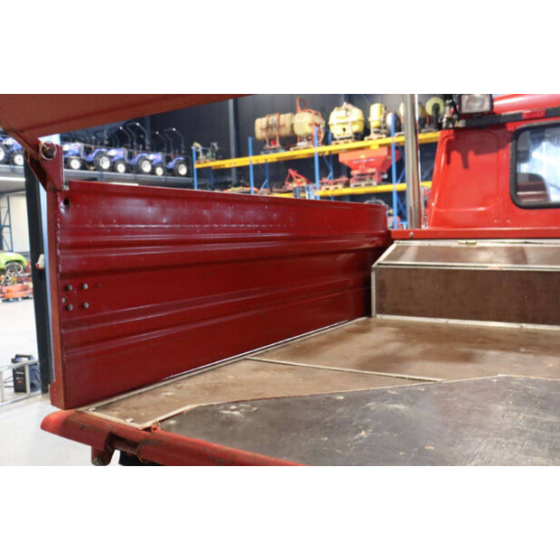 مرسيدس بنز Unimog 406-43937223