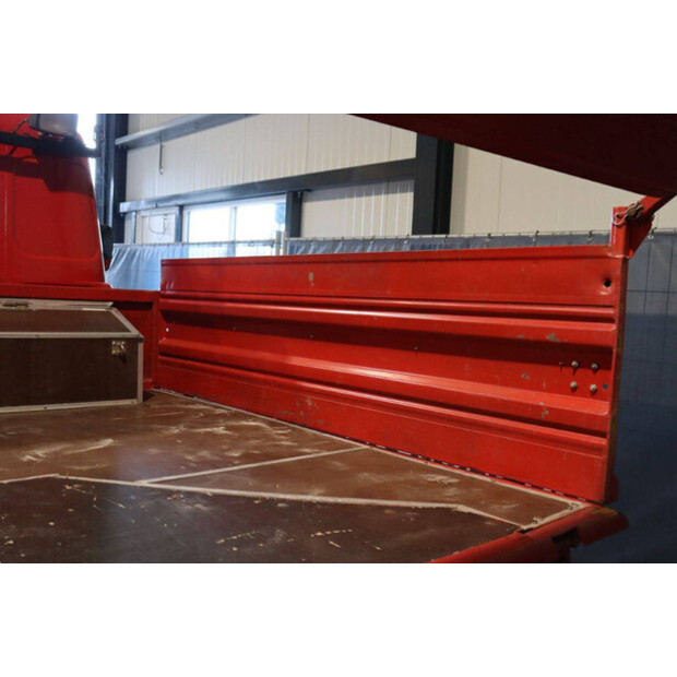 مرسيدس بنز Unimog 406-43937224