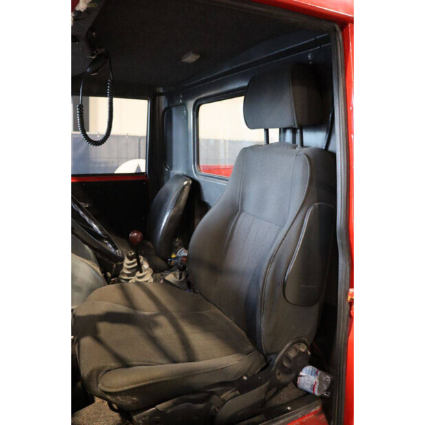 مرسيدس بنز Unimog 406-43937232