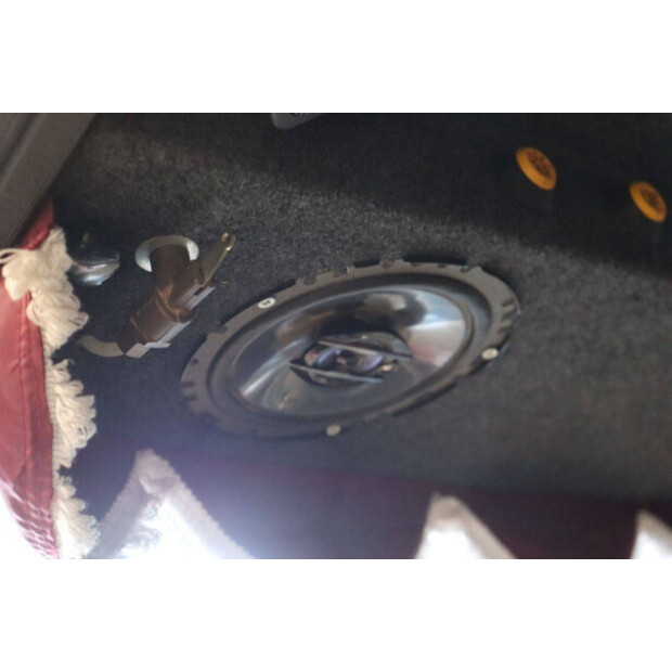 مرسيدس بنز Unimog 406-43937236