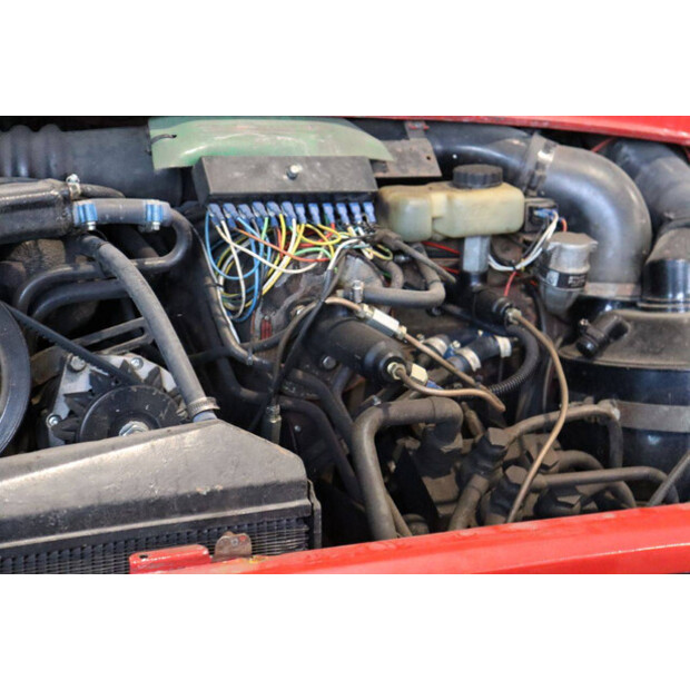 مرسيدس بنز Unimog 406-43937247