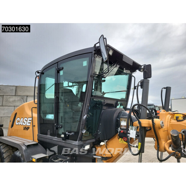 2017 كاس 836C AWD-43937465