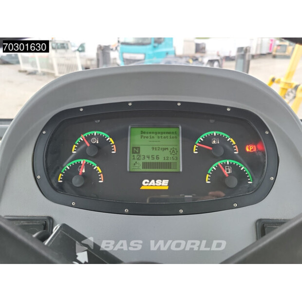 2017 كاس 836C AWD-43937496