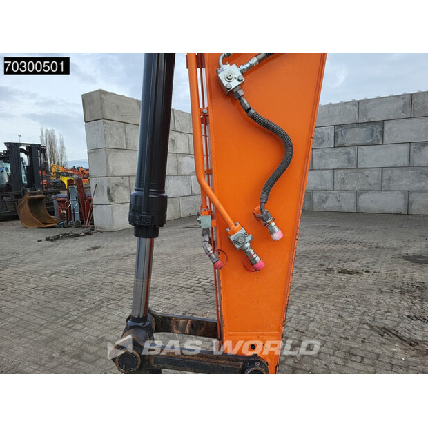 2018 Doosan DX235LCR-5-43937547