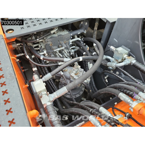 2018 Doosan DX235LCR-5-43937559