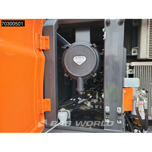 2018 Doosan DX235LCR-5-43937563