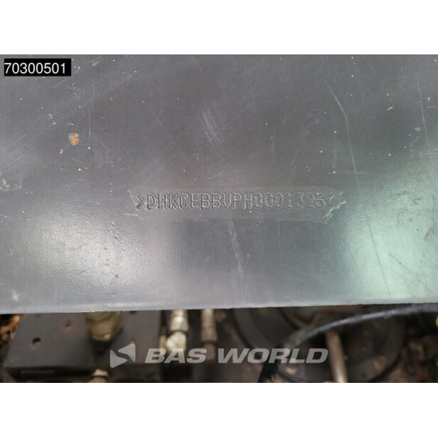 2018 Doosan DX235LCR-5-43937586