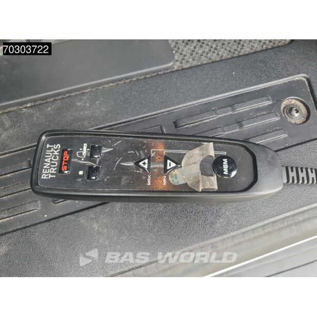 2022 Renault T520-43937815