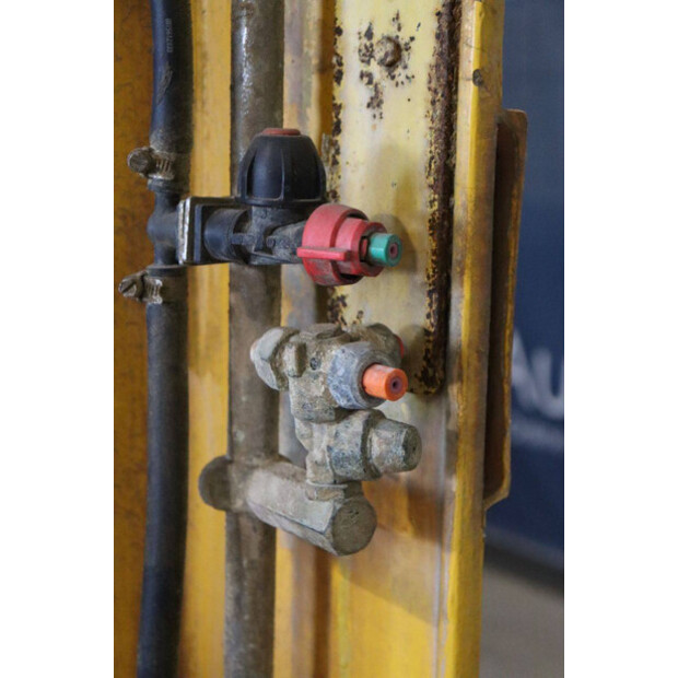 2015 KWH EC21000DS-43937928