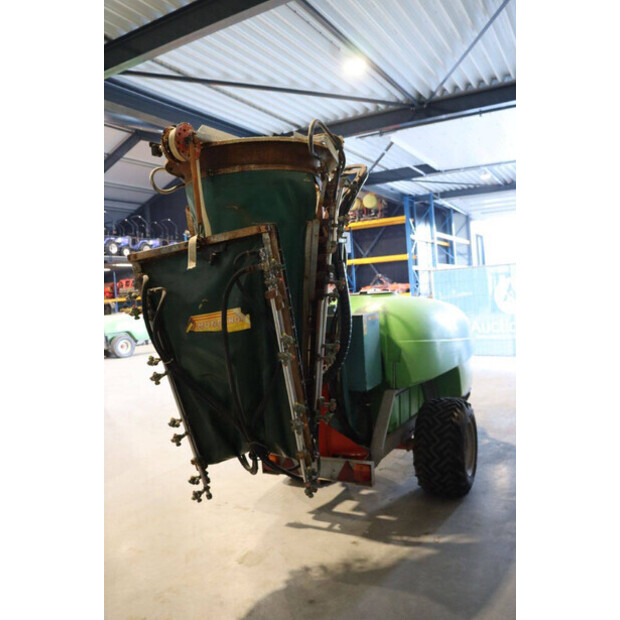 2011 Munckhof Sprayer 107-43937990