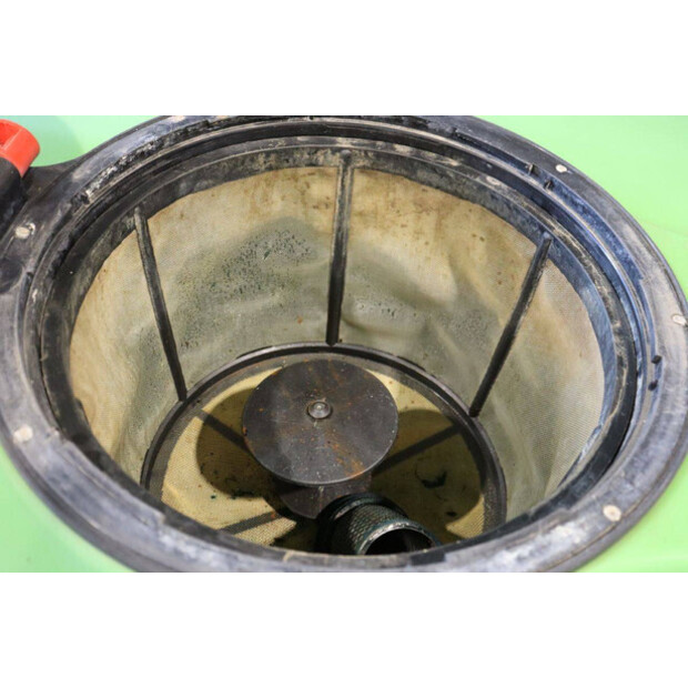 2011 Munckhof Sprayer 107-43938014