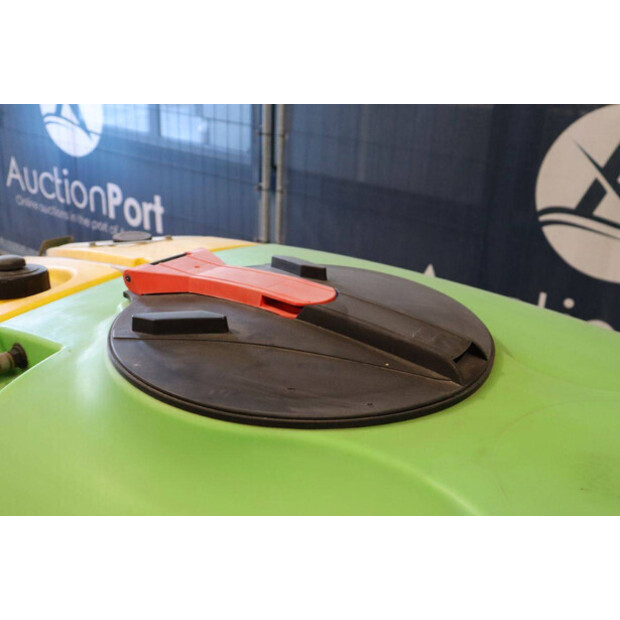 2011 Munckhof Sprayer 107-43938016