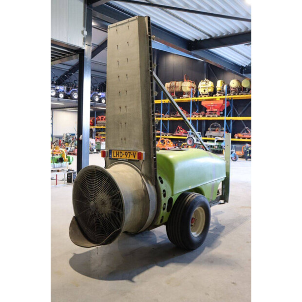 2002 Munckhof 105-43938068