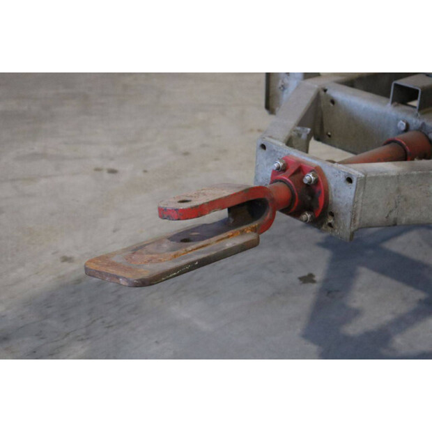 2002 Munckhof 105-43938073