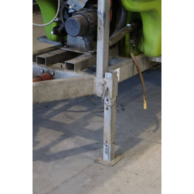 2002 Munckhof 105-43938074