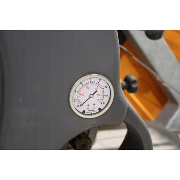 2019 G1D 75G250-43938171