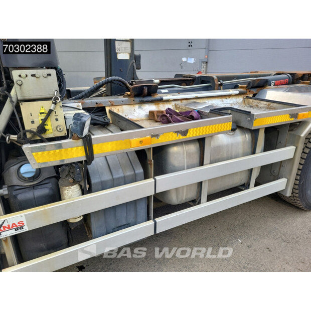 2017 مرسيدس بنز Arocs 3653-43938221