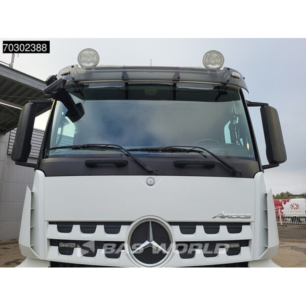 2017 مرسيدس بنز Arocs 3653-43938233