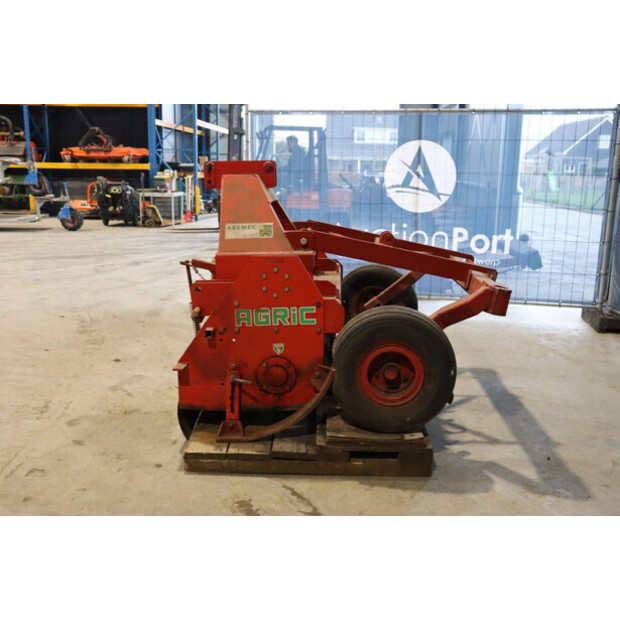 2000 Agric RBF 50-43938301