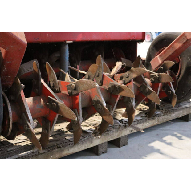 2000 Agric RBF 50-43938322