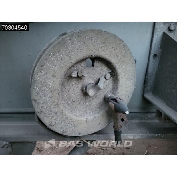 2004 BENALU 60M3-43938730