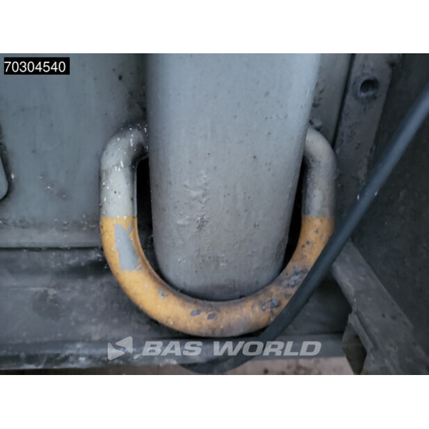 2004 BENALU 60M3-43938738