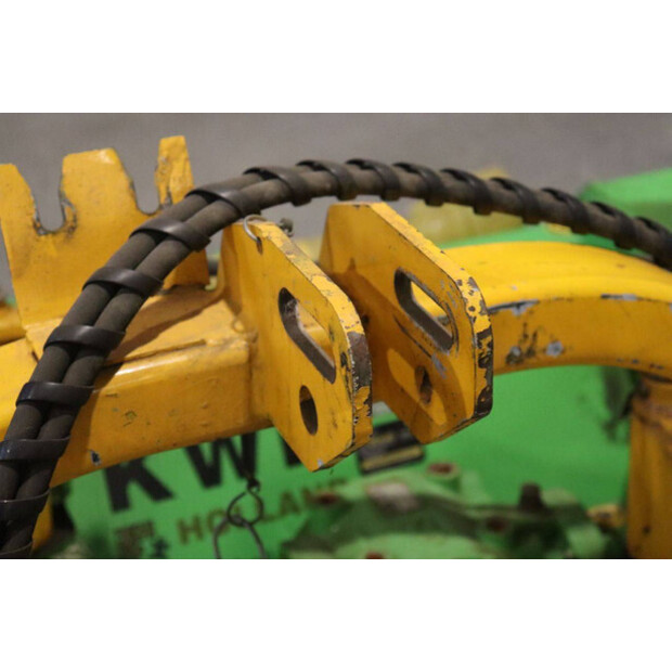 2011 نيو هولاند FRUTTO-07 140-43939518