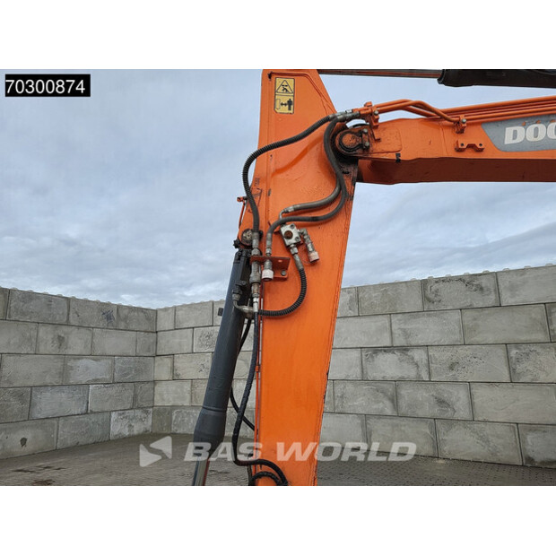 2017 Doosan DX57W-5-43939704