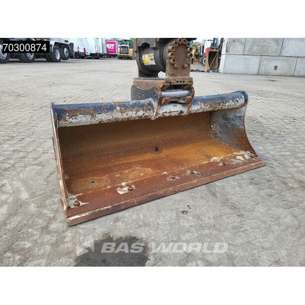 2017 Doosan DX57W-5-43939707