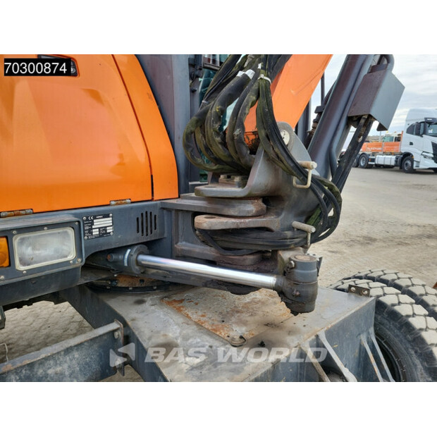 2017 Doosan DX57W-5-43939724